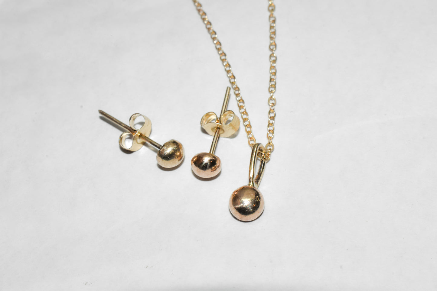 Dew Drop Necklace | Simple Dainty Solid 10k Yellow Gold Ball Pendant