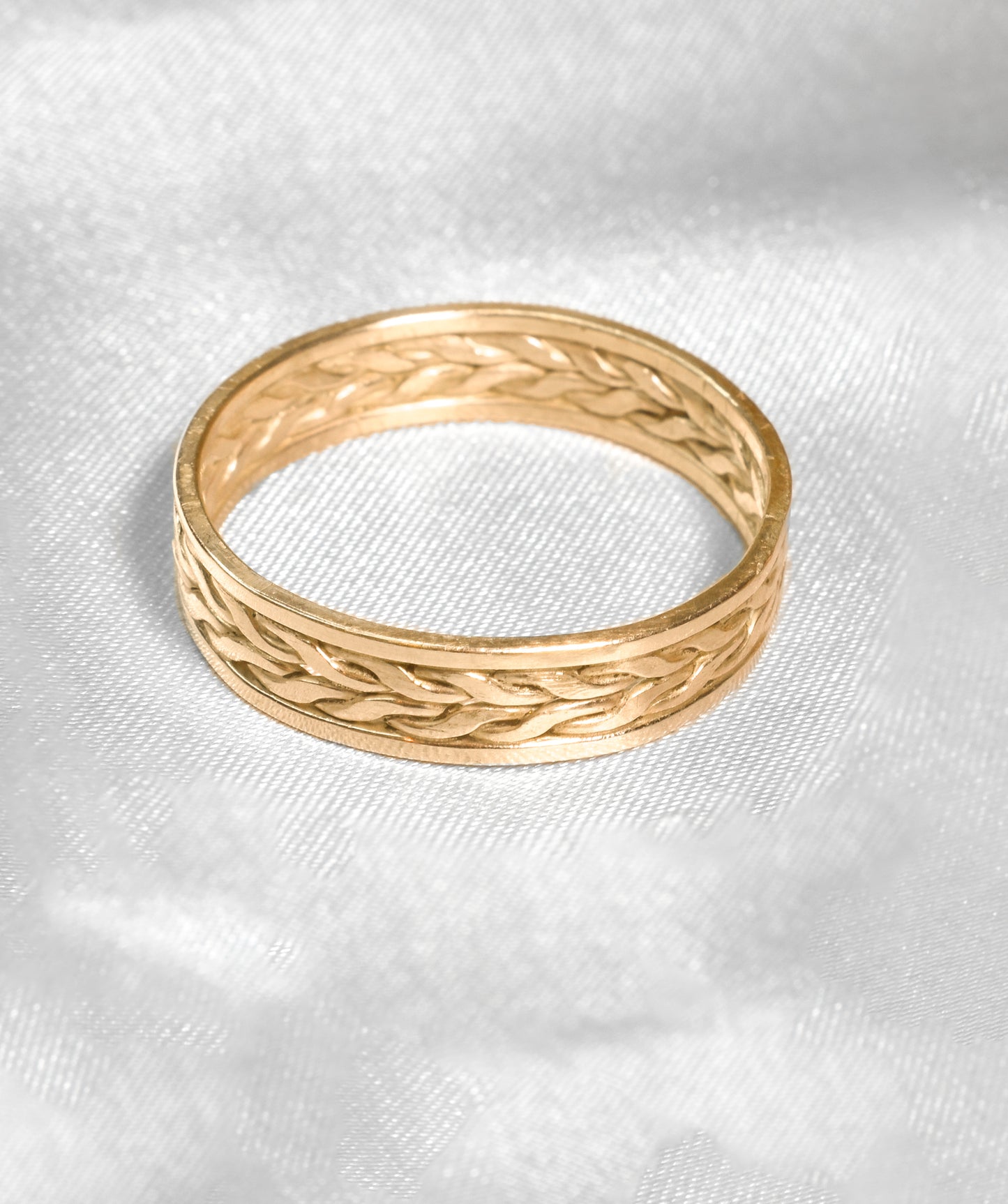 Herring Bone Band II | Handmade 14k Yellow Gold Men's Wedding Band